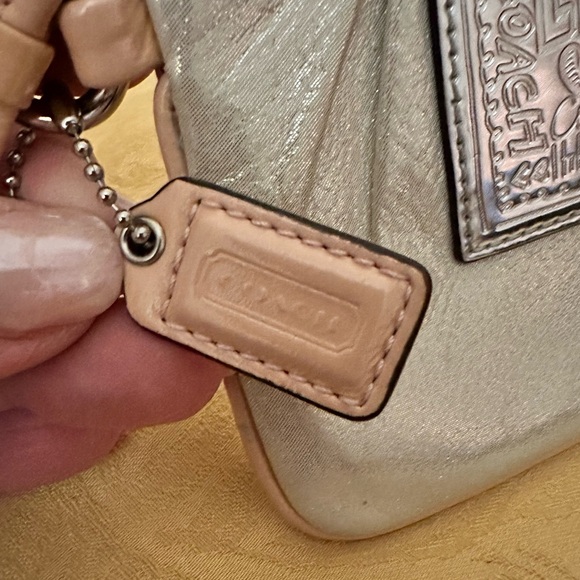 Coach Poppy Cream and Tan Satin Leather Wristlet - Picture 6 of 11